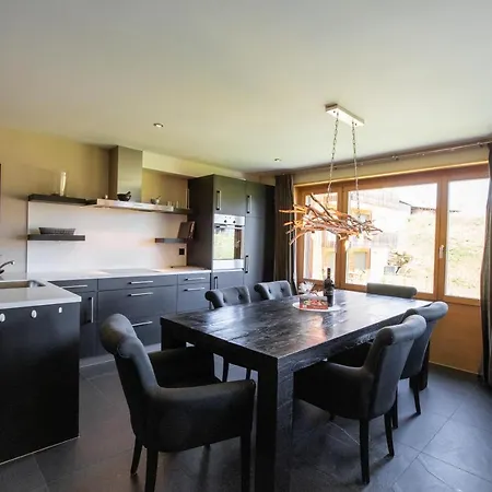 Caspar Apartment